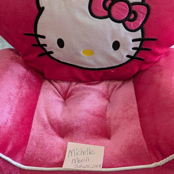 Build a Bear Hello Kitty Chair - Picture 2 of 4